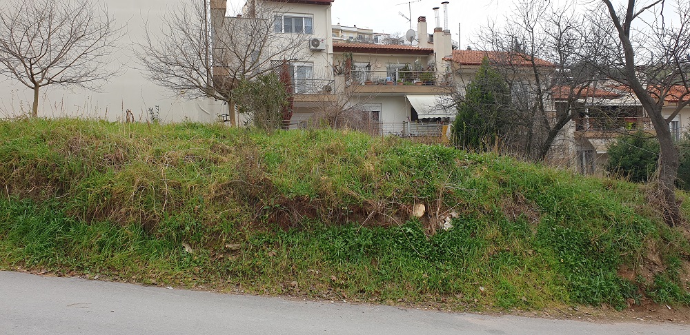 ΚΑΤΑΣΚΕΥΗ ΠΕΡΙΦΡΑΞΕΩΝ ΚΙ ΑΛΛΩΝ ΕΡΓΑΣΙΩΝ ΣΕ ΟΚΤΩ ΑΚΙΝΗΤΑ ΤΗΣ ΕΥΑΘ ΠΑΓΙΩΝ